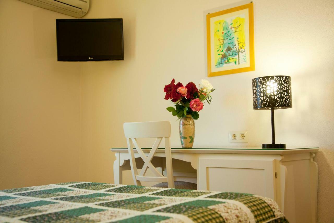 Hostal Los Pinos Zahora Exteriör bild